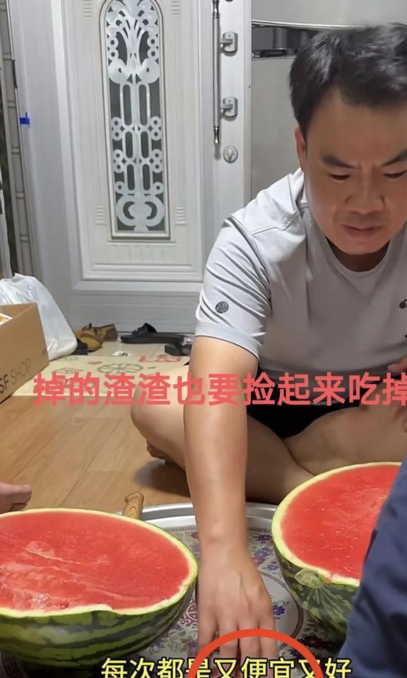 娱乐吃瓜博主看谁直播,揭秘娱乐吃瓜博主眼中的直播达人  第2张